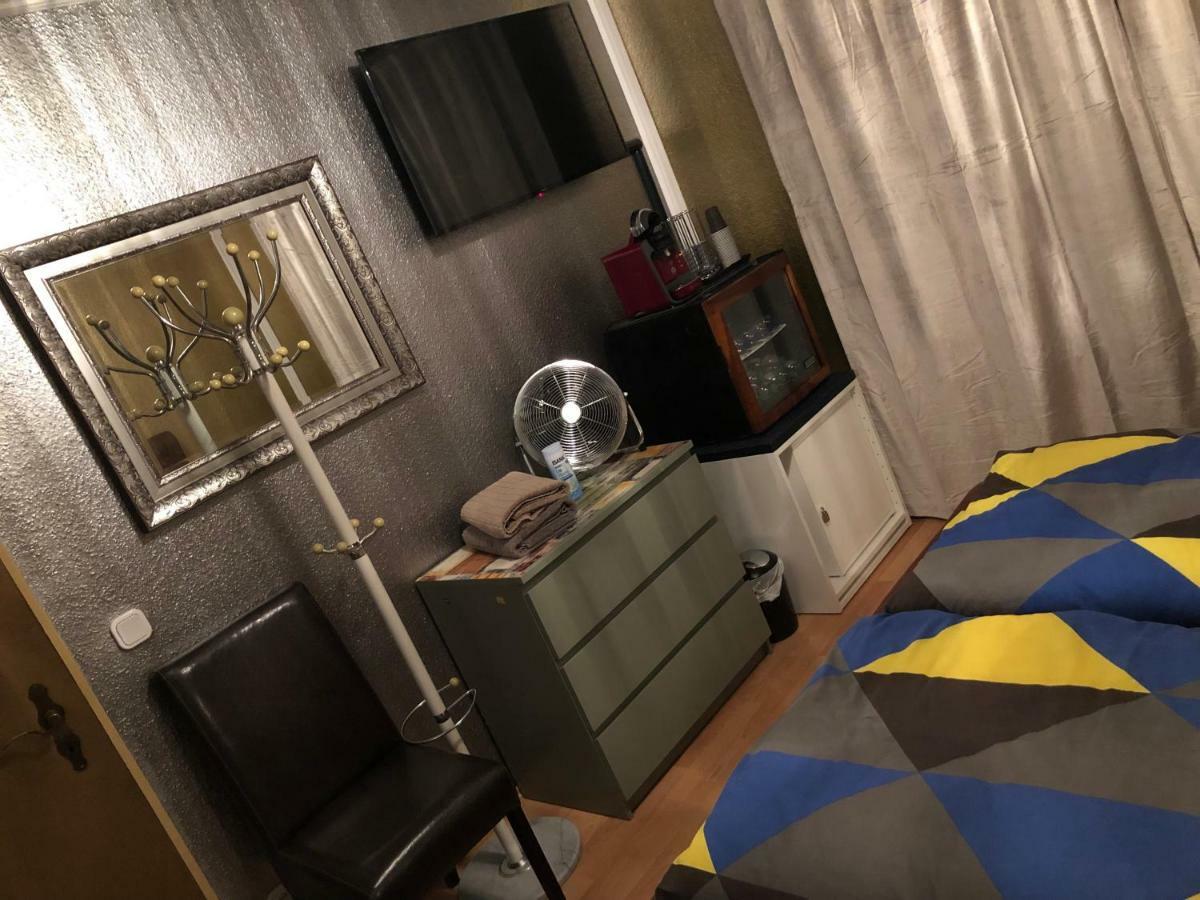 Messe Apartment & Rooms Haenigsen Экстерьер фото